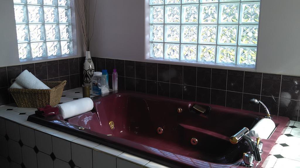 Eagle Close Executive B&B Prince Rupert Værelse billede
